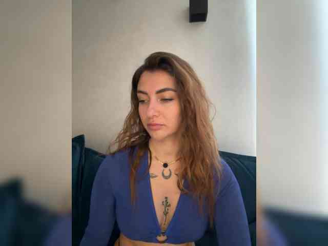 WILDGIRL webcam