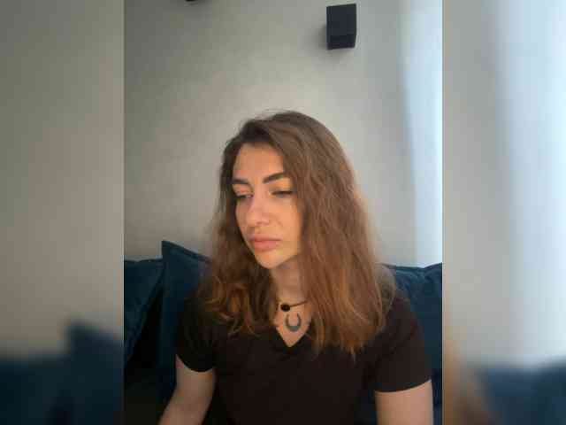 WILDGIRL webcam