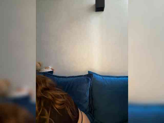 WILDGIRL webcam