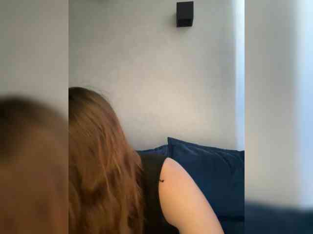 WILDGIRL webcam