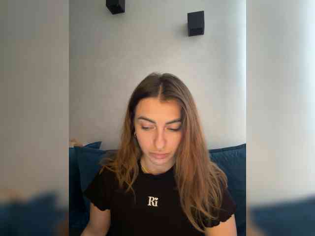 WILDGIRL webcam