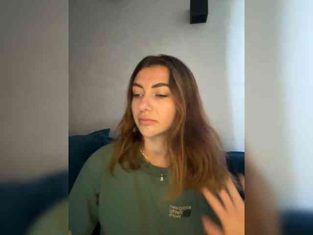 WILDGIRL webcam
