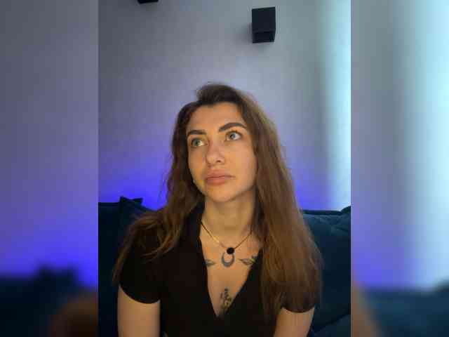 WILDGIRL webcam