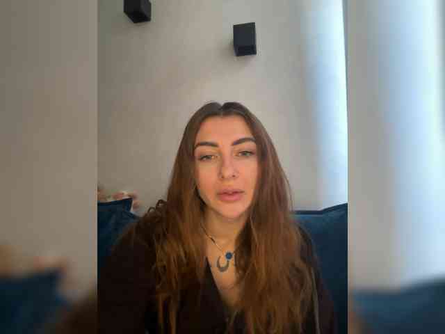 WILDGIRL webcam