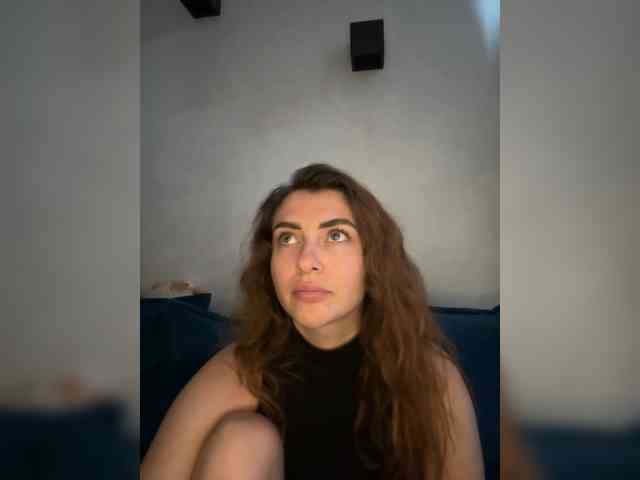 WILDGIRL webcam