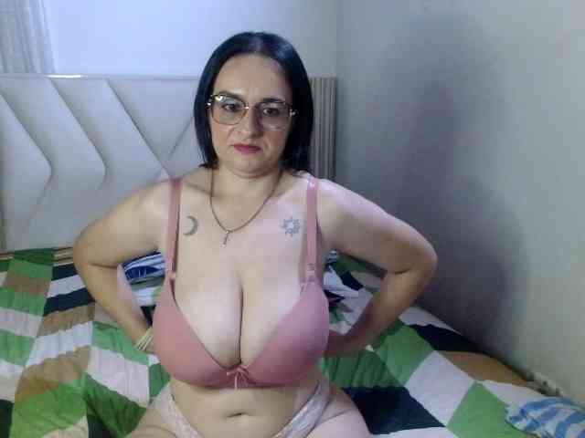ginaboobs