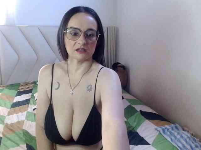 ginaboobs ginaboobs
