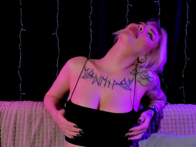 Sex chat gratuit in direct cu Lex1-Lee pe BongaCams