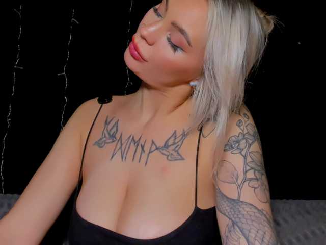 Sex chat gratuit in direct cu Lex1-Lee pe BongaCams