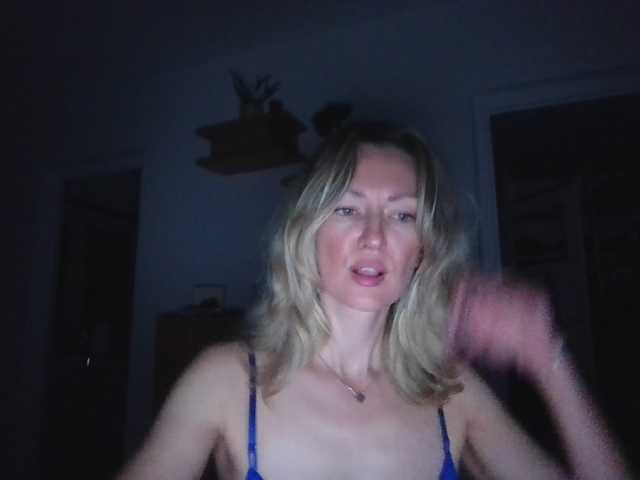 INXS-INXS live cam on BongaCams