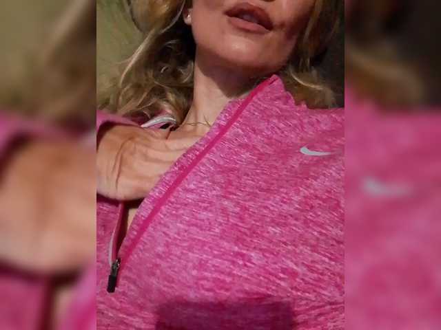 INXS-INXS live cam on BongaCams