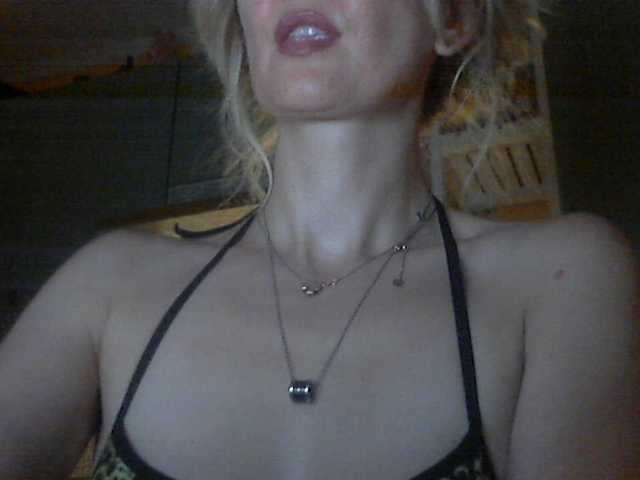 INXS-INXS live cam on BongaCams