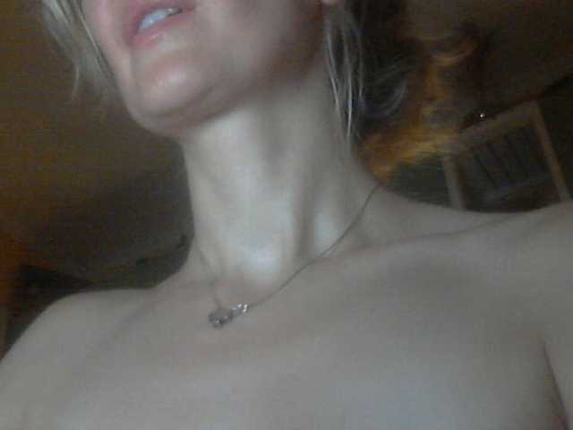 INXS-INXS live cam on BongaCams
