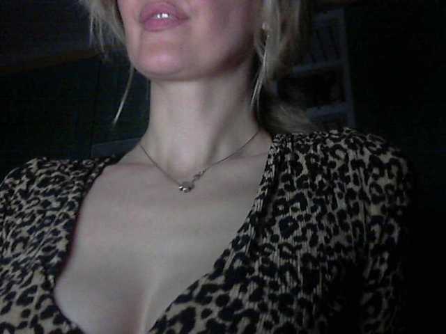 INXS-INXS's BongaCams show and profile