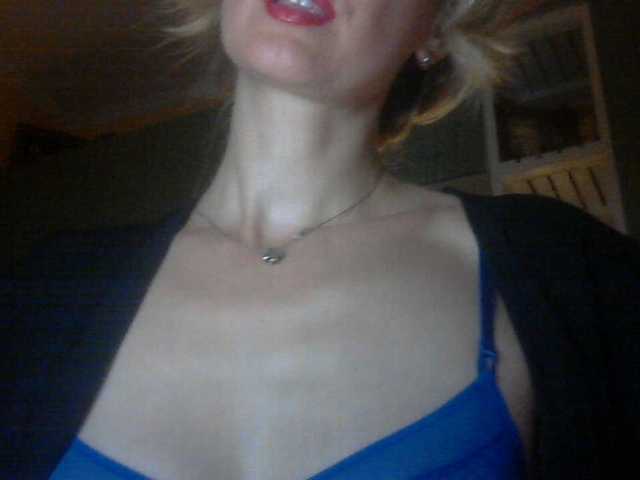 INXS-INXS live cam on BongaCams