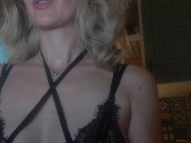INXS-INXS live cam on BongaCams