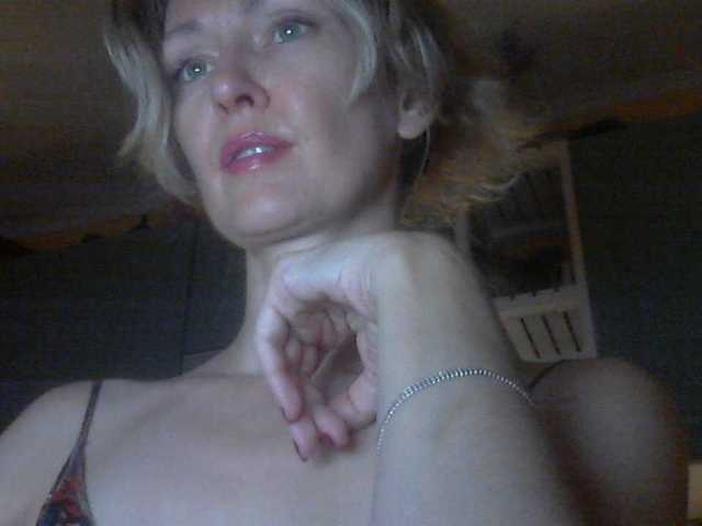 INXS-INXS live cam on BongaCams
