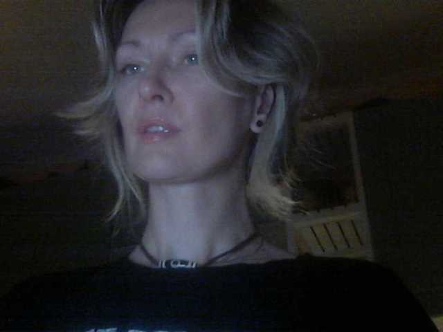 INXS-INXS live cam on BongaCams