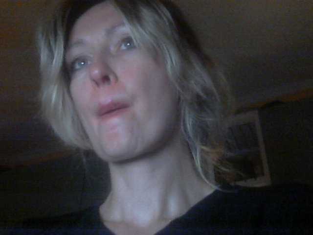 INXS-INXS live cam on BongaCams