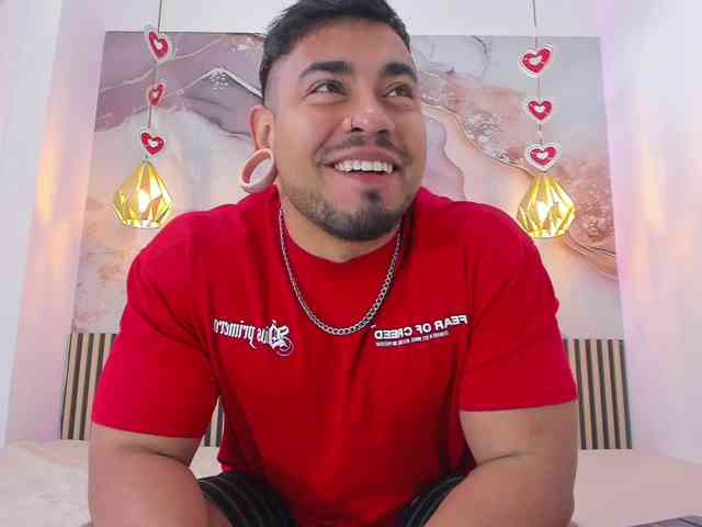 BrianMalonee Sex Cam Show