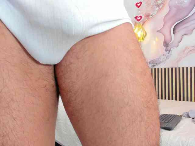 BrianMalonee Sex Cam Show