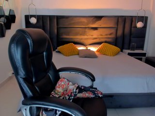 AlessaRomero Porn Show