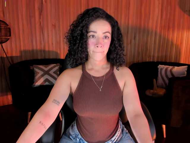 AlessaRomero live webcam show