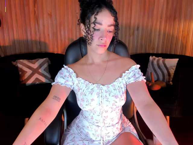 AlessaRomero live webcam show