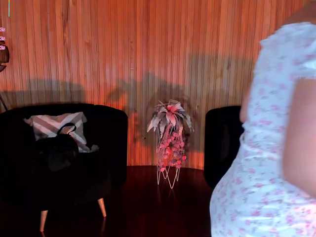 AlessaRomero live webcam show