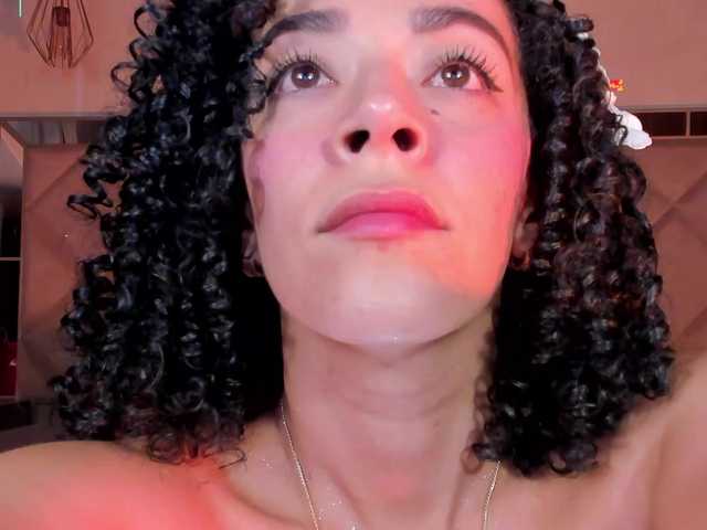 AlessaRomero live webcam show