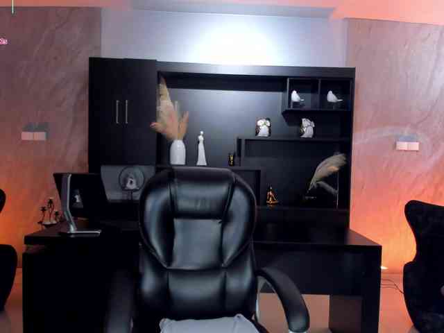 AlessaRomero webcam