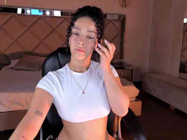 AlessaRomero