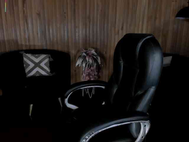 AlessaRomero webcam