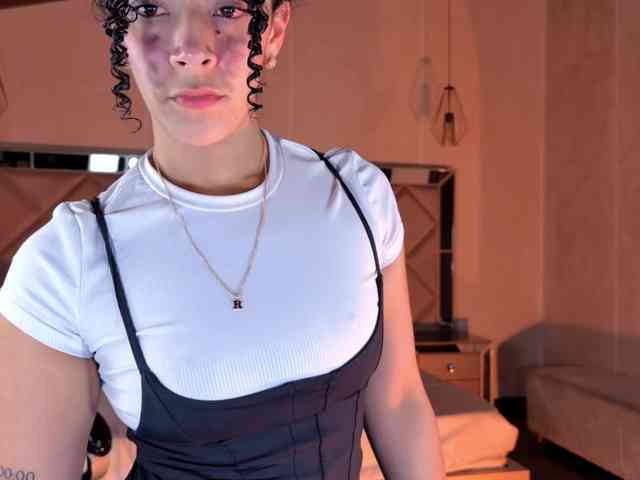 AlessaRomero webcam