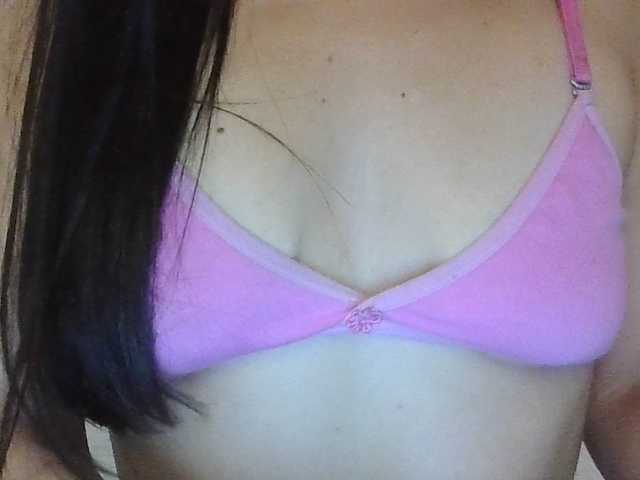 TaylorMegan live cam on BongaCams