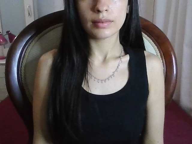 TaylorMegan live cam preview