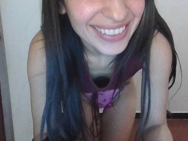 TaylorMegan, en vivo ahora en BongaCams