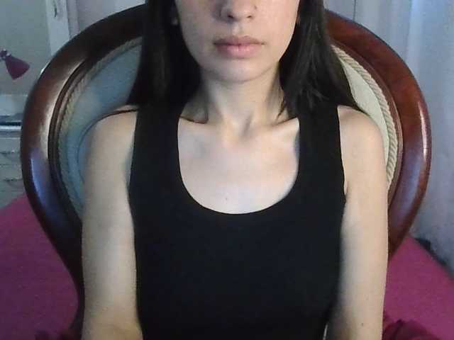 TaylorMegan live cam preview
