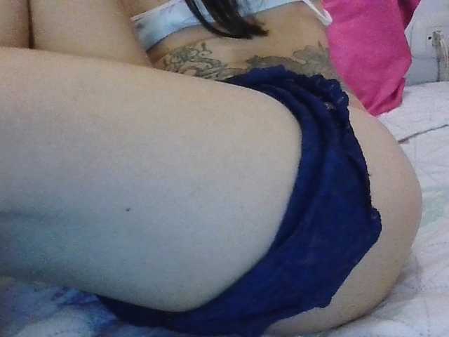 TaylorMegan live webcam show