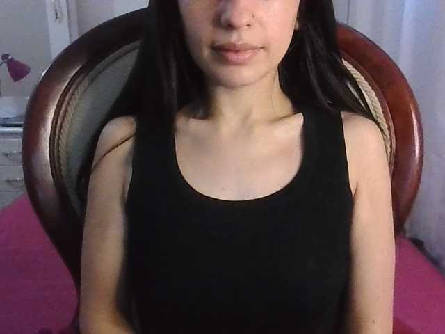 TaylorMegan live cam preview