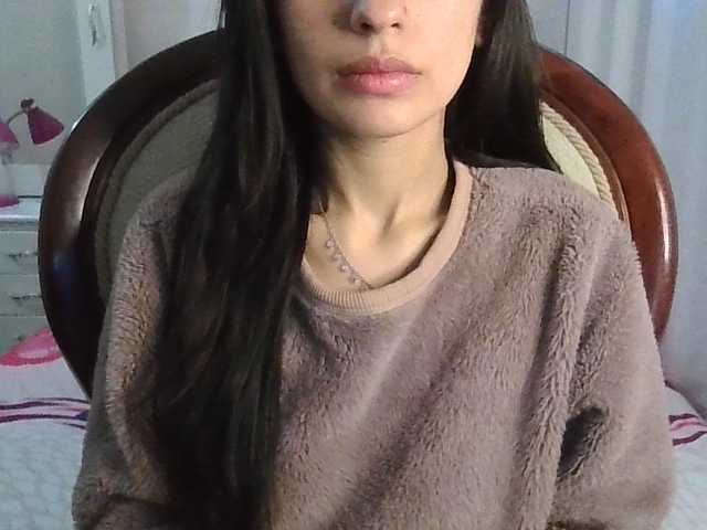 TaylorMegan live cam preview