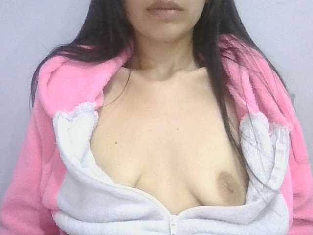 TaylorMegan's BongaCams show and profile