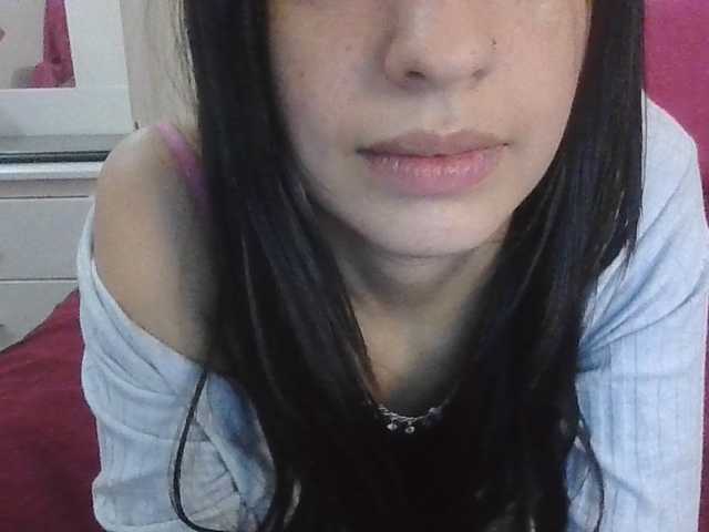 TaylorMegan live cam on BongaCams
