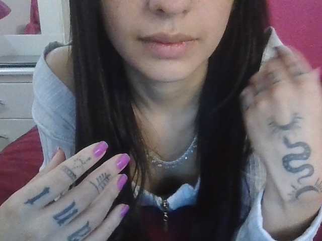 TaylorMegan live cam on BongaCams