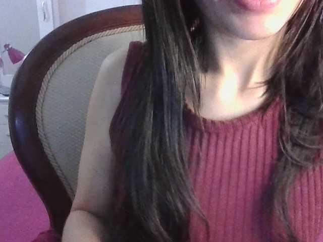 TaylorMegan live cam preview