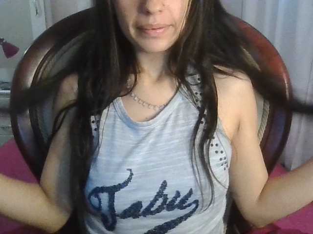 TaylorMegan live cam on BongaCams