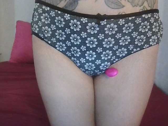 TaylorMegan live cam on BongaCams