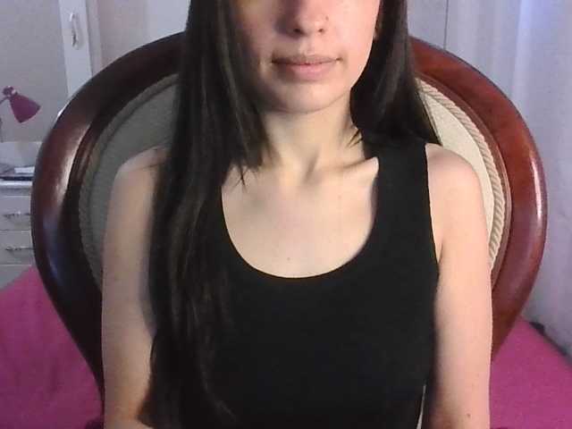 TaylorMegan, en vivo ahora en BongaCams