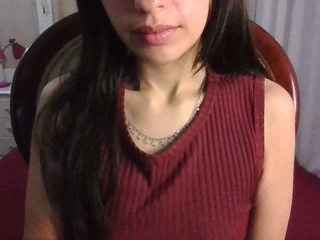 TaylorMegan live cam preview