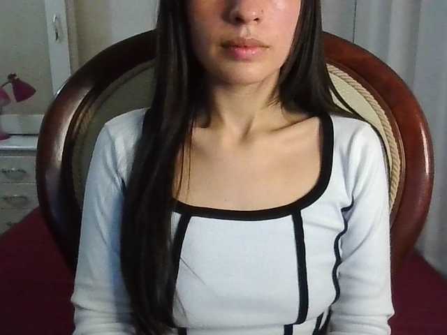TaylorMegan live cam on BongaCams